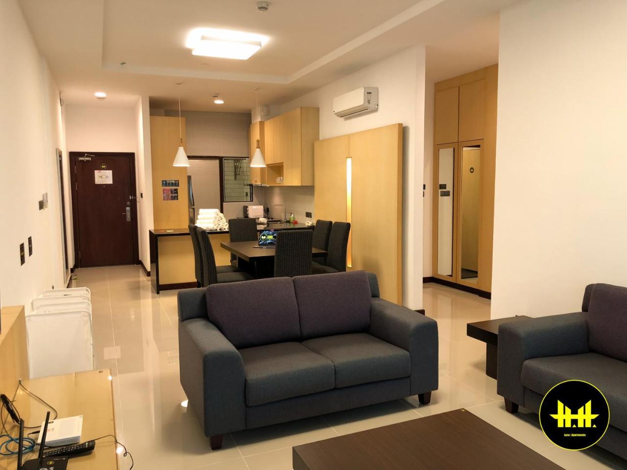 Luco Apartments @ Imperial Suites Кучинг Экстерьер фото